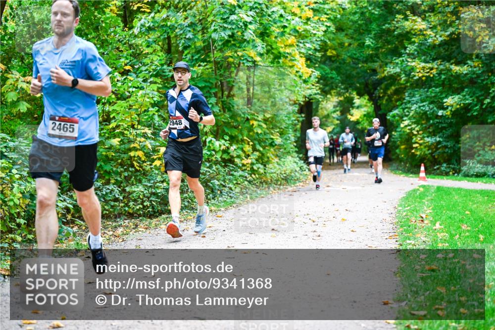 12.10.2025 - Bramfelder Halbmarathon 2025 Dr. Thomas Lammeyer http://msf.ph/oto/9341368 12.10.2025 09:51:37 Laufen 2465, 2948 meine-sportfotos.de
