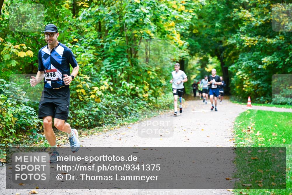 12.10.2025 - Bramfelder Halbmarathon 2025 Dr. Thomas Lammeyer http://msf.ph/oto/9341375 12.10.2025 09:51:37 Laufen 2948, 51 meine-sportfotos.de