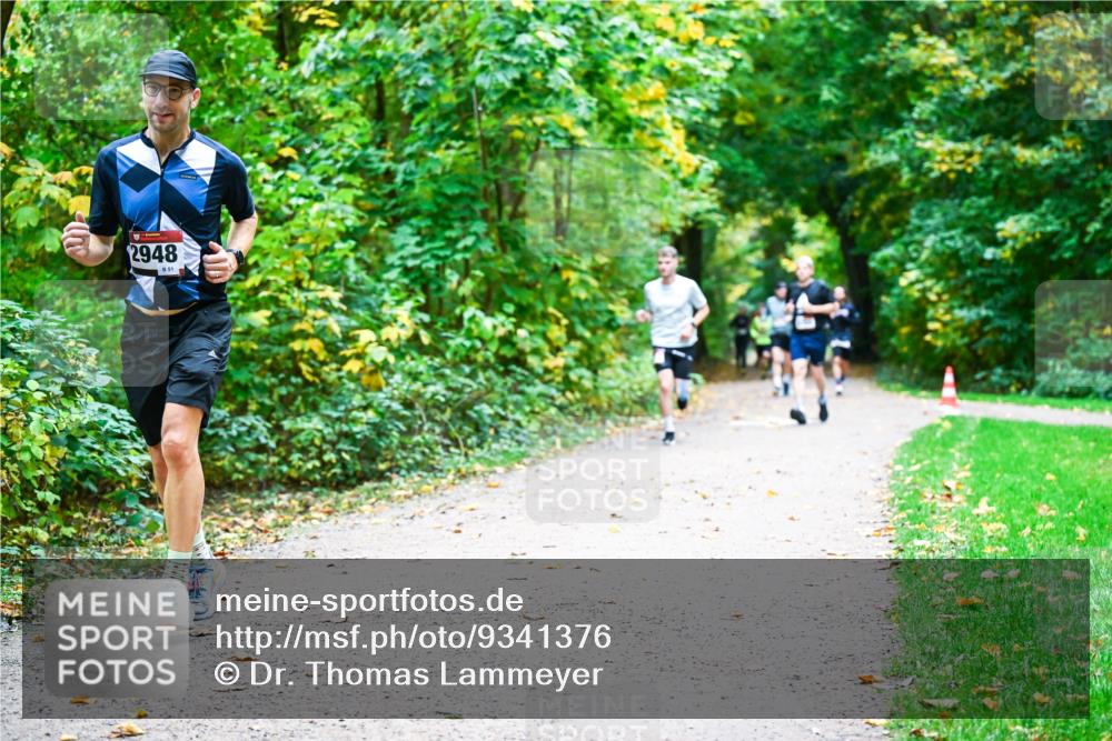12.10.2025 - Bramfelder Halbmarathon 2025 Dr. Thomas Lammeyer http://msf.ph/oto/9341376 12.10.2025 09:51:38 Laufen 2948, 51 meine-sportfotos.de