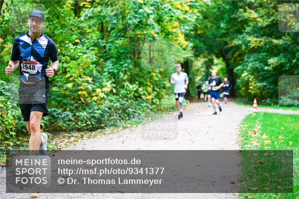 12.10.2025 - Bramfelder Halbmarathon 2025 Dr. Thomas Lammeyer http://msf.ph/oto/9341377 12.10.2025 09:51:38 Laufen 2948, 51 meine-sportfotos.de