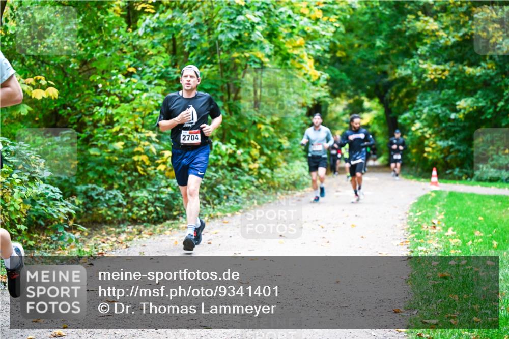 12.10.2025 - Bramfelder Halbmarathon 2025 Dr. Thomas Lammeyer http://msf.ph/oto/9341401 12.10.2025 09:51:42 Laufen 2019, 2704 meine-sportfotos.de