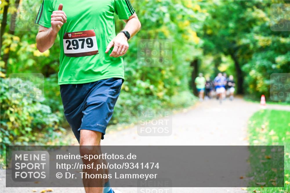 12.10.2025 - Bramfelder Halbmarathon 2025 Dr. Thomas Lammeyer http://msf.ph/oto/9341474 12.10.2025 09:51:54 Laufen 34, 2979 meine-sportfotos.de