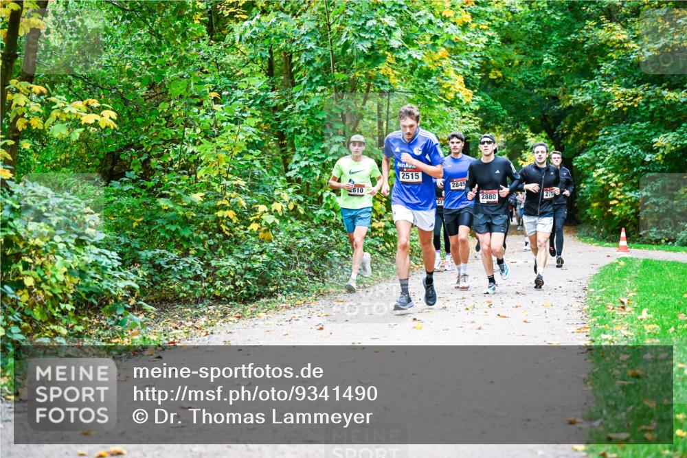 12.10.2025 - Bramfelder Halbmarathon 2025 Dr. Thomas Lammeyer http://msf.ph/oto/9341490 12.10.2025 09:52:01 Laufen 610, 2515, 273, 2845, 2880, 275 meine-sportfotos.de