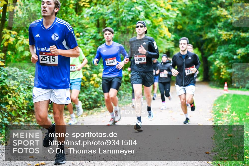 12.10.2025 - Bramfelder Halbmarathon 2025 Dr. Thomas Lammeyer http://msf.ph/oto/9341504 12.10.2025 09:52:03 Laufen 04, 2515, 2845, 10, 2880, 27 meine-sportfotos.de