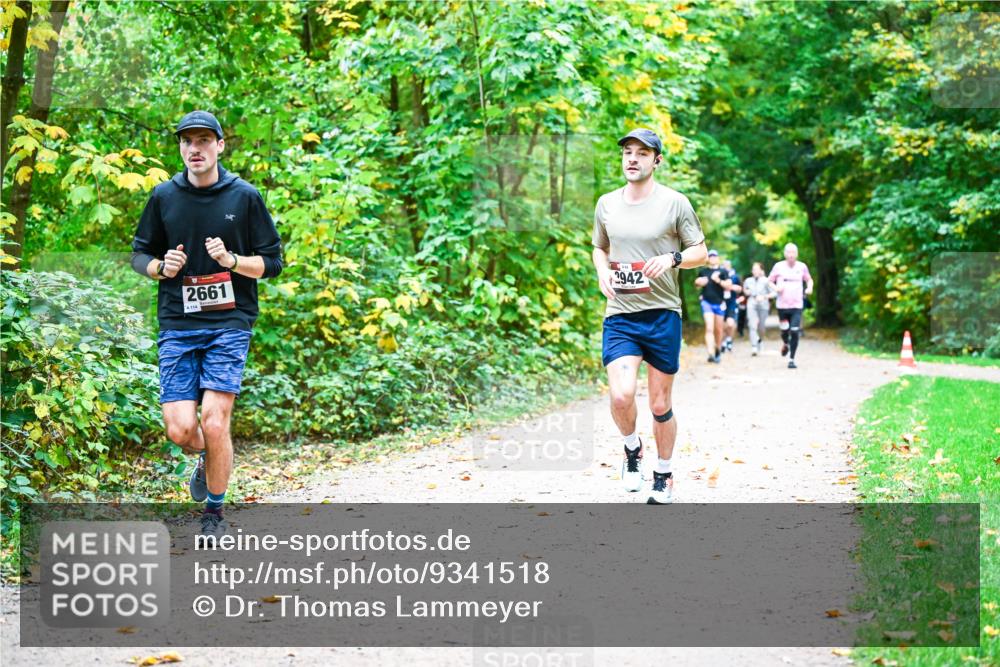 12.10.2025 - Bramfelder Halbmarathon 2025 Dr. Thomas Lammeyer http://msf.ph/oto/9341518 12.10.2025 09:52:07 Laufen 2661, 2942 meine-sportfotos.de