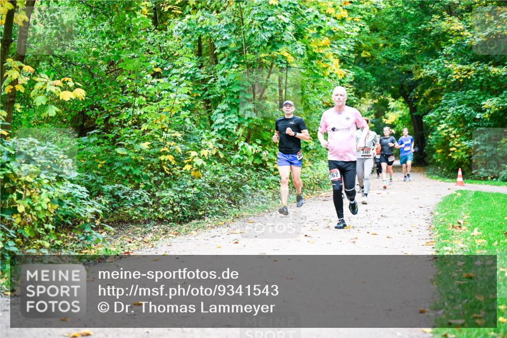 12.10.2025 - Bramfelder Halbmarathon 2025 Dr. Thomas Lammeyer http://msf.ph/oto/9341543 12.10.2025 09:52:12 Laufen 762, 2487 meine-sportfotos.de
