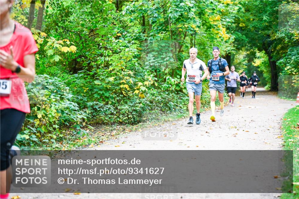 12.10.2025 - Bramfelder Halbmarathon 2025 Dr. Thomas Lammeyer http://msf.ph/oto/9341627 12.10.2025 09:52:26 Laufen 15, 3000, 2832, 271 meine-sportfotos.de