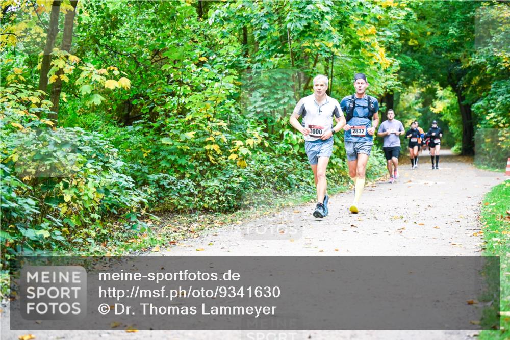 12.10.2025 - Bramfelder Halbmarathon 2025 Dr. Thomas Lammeyer http://msf.ph/oto/9341630 12.10.2025 09:52:27 Laufen 3000, 2832 meine-sportfotos.de