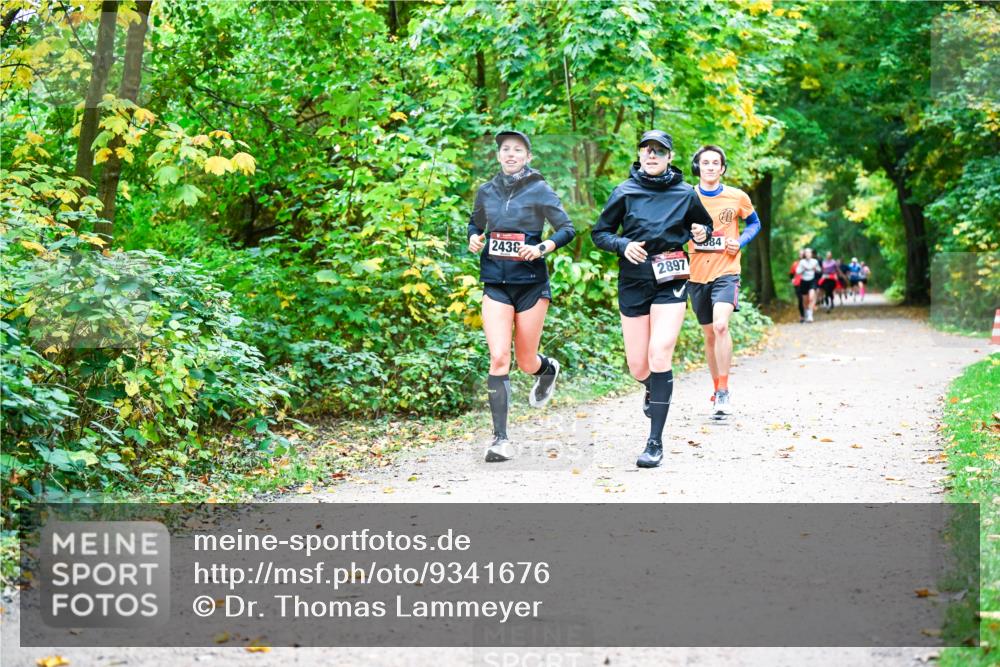 12.10.2025 - Bramfelder Halbmarathon 2025 Dr. Thomas Lammeyer http://msf.ph/oto/9341676 12.10.2025 09:52:35 Laufen 243, 2897, 84 meine-sportfotos.de