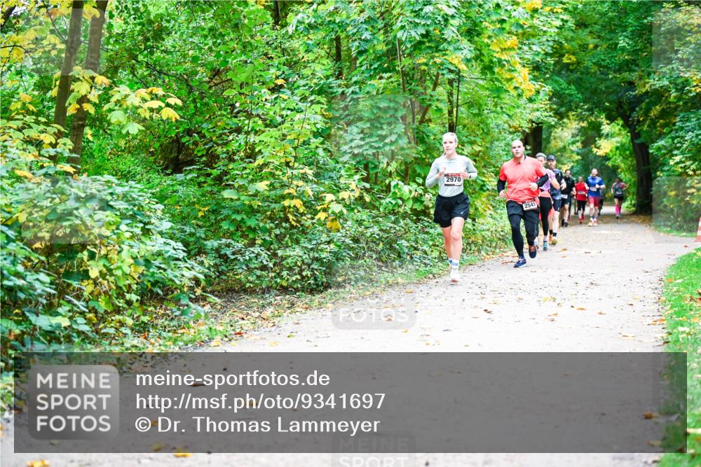 12.10.2025 - Bramfelder Halbmarathon 2025 Dr. Thomas Lammeyer http://msf.ph/oto/9341697 12.10.2025 09:52:44 Laufen 2970, 2541 meine-sportfotos.de