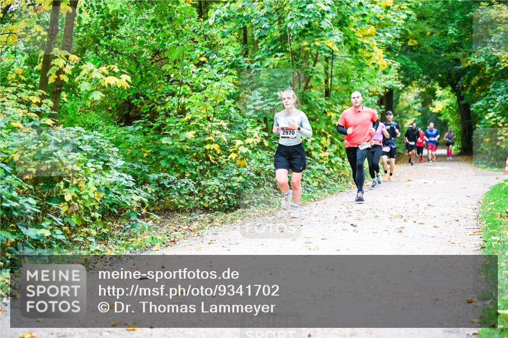 12.10.2025 - Bramfelder Halbmarathon 2025 Dr. Thomas Lammeyer http://msf.ph/oto/9341702 12.10.2025 09:52:45 Laufen 2970, 2541 meine-sportfotos.de