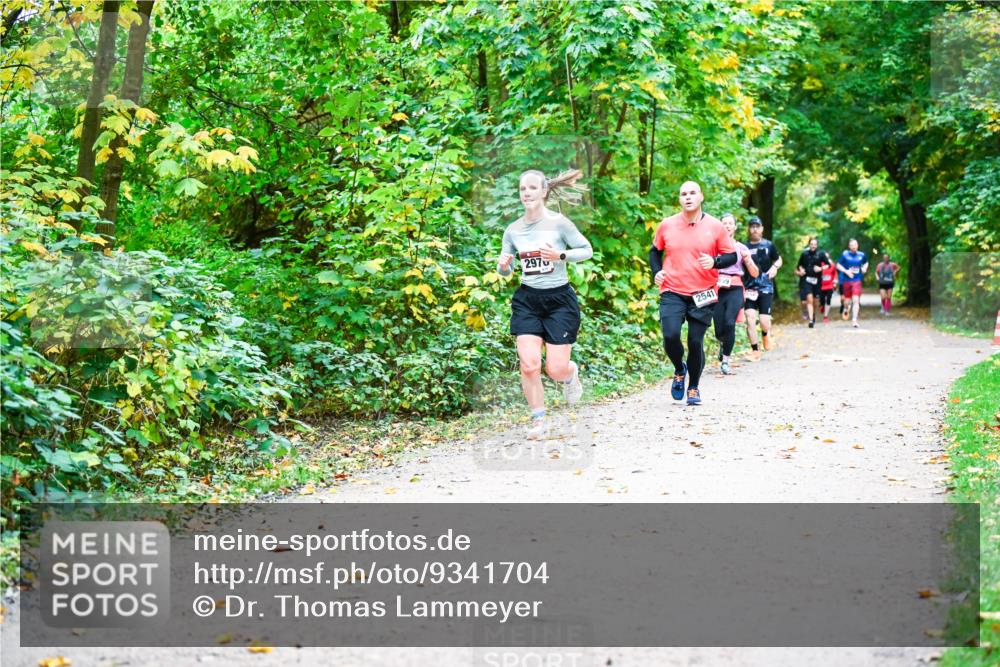 12.10.2025 - Bramfelder Halbmarathon 2025 Dr. Thomas Lammeyer http://msf.ph/oto/9341704 12.10.2025 09:52:46 Laufen 2976, 2541 meine-sportfotos.de
