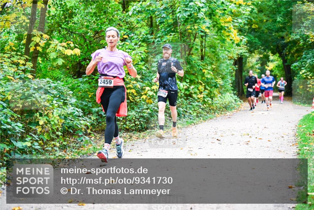 12.10.2025 - Bramfelder Halbmarathon 2025 Dr. Thomas Lammeyer http://msf.ph/oto/9341730 12.10.2025 09:52:50 Laufen 2459, 2556 meine-sportfotos.de