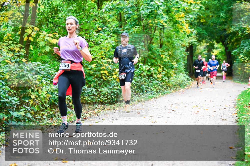 12.10.2025 - Bramfelder Halbmarathon 2025 Dr. Thomas Lammeyer http://msf.ph/oto/9341732 12.10.2025 09:52:50 Laufen 2459, 2556 meine-sportfotos.de