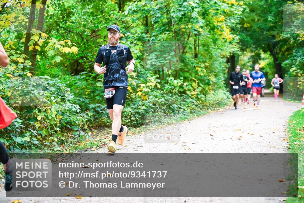 12.10.2025 - Bramfelder Halbmarathon 2025 Dr. Thomas Lammeyer http://msf.ph/oto/9341737 12.10.2025 09:52:51 Laufen 2556 meine-sportfotos.de