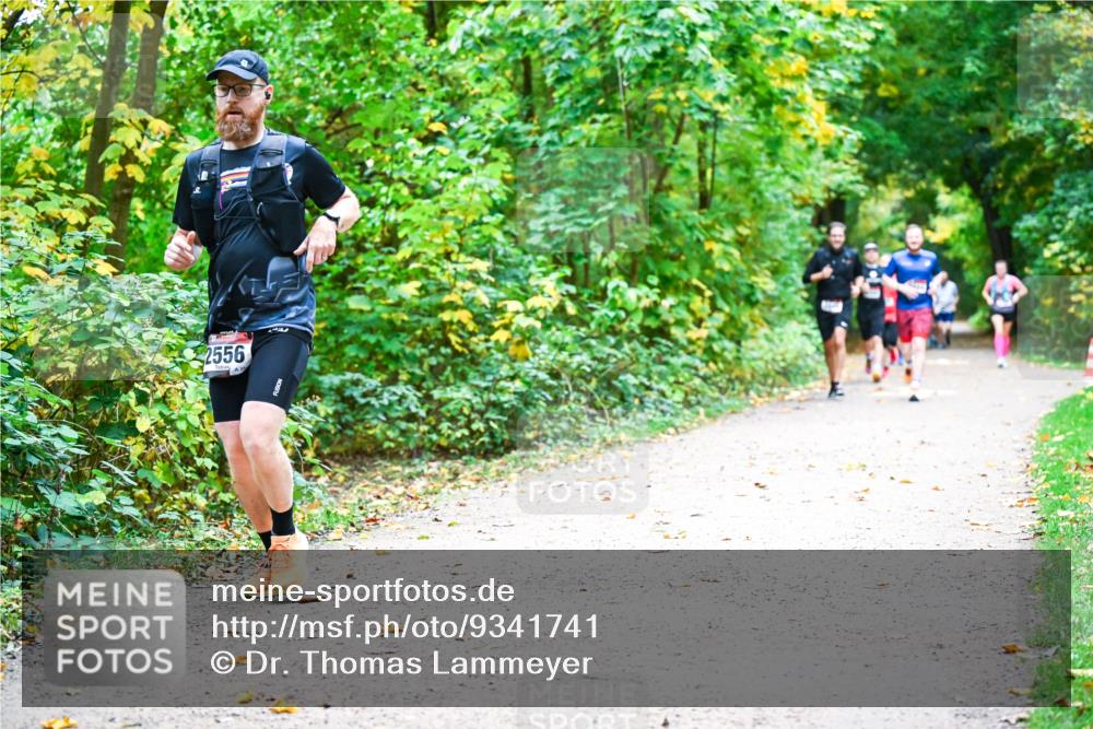 12.10.2025 - Bramfelder Halbmarathon 2025 Dr. Thomas Lammeyer http://msf.ph/oto/9341741 12.10.2025 09:52:51 Laufen 2556, 3 meine-sportfotos.de