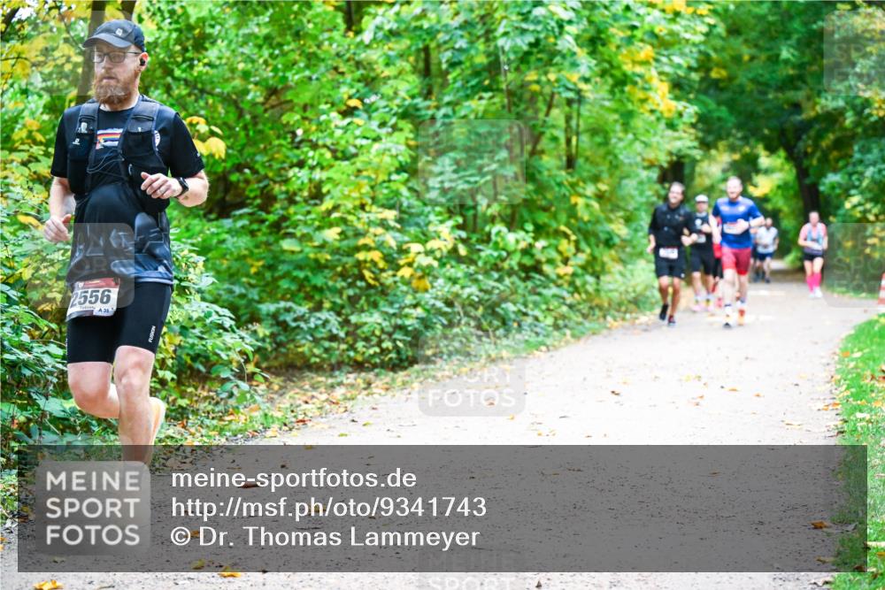 12.10.2025 - Bramfelder Halbmarathon 2025 Dr. Thomas Lammeyer http://msf.ph/oto/9341743 12.10.2025 09:52:52 Laufen 2556, 35 meine-sportfotos.de