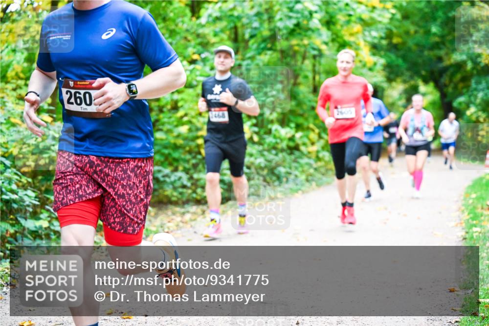 12.10.2025 - Bramfelder Halbmarathon 2025 Dr. Thomas Lammeyer http://msf.ph/oto/9341775 12.10.2025 09:52:57 Laufen 260, 605 meine-sportfotos.de