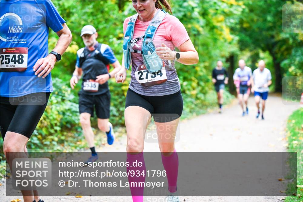 12.10.2025 - Bramfelder Halbmarathon 2025 Dr. Thomas Lammeyer http://msf.ph/oto/9341796 12.10.2025 09:53:01 Laufen 34, 2548, 2535, 2754 meine-sportfotos.de