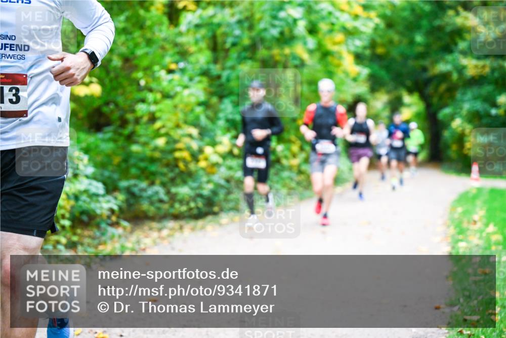 12.10.2025 - Bramfelder Halbmarathon 2025 Dr. Thomas Lammeyer http://msf.ph/oto/9341871 12.10.2025 09:53:15 Laufen 13 meine-sportfotos.de