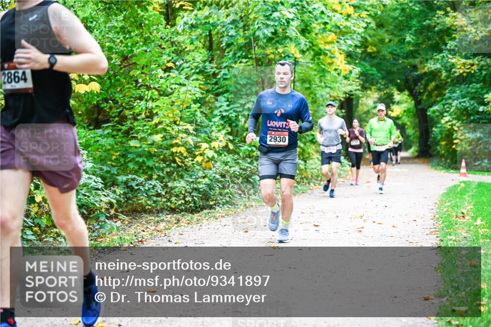 12.10.2025 - Bramfelder Halbmarathon 2025 Dr. Thomas Lammeyer http://msf.ph/oto/9341897 12.10.2025 09:53:20 Laufen 2864, 2930, 2950 meine-sportfotos.de