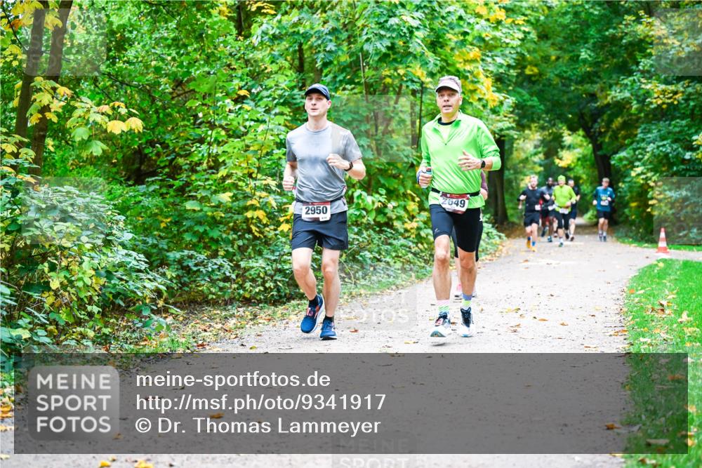 12.10.2025 - Bramfelder Halbmarathon 2025 Dr. Thomas Lammeyer http://msf.ph/oto/9341917 12.10.2025 09:53:23 Laufen 2649, 2950 meine-sportfotos.de