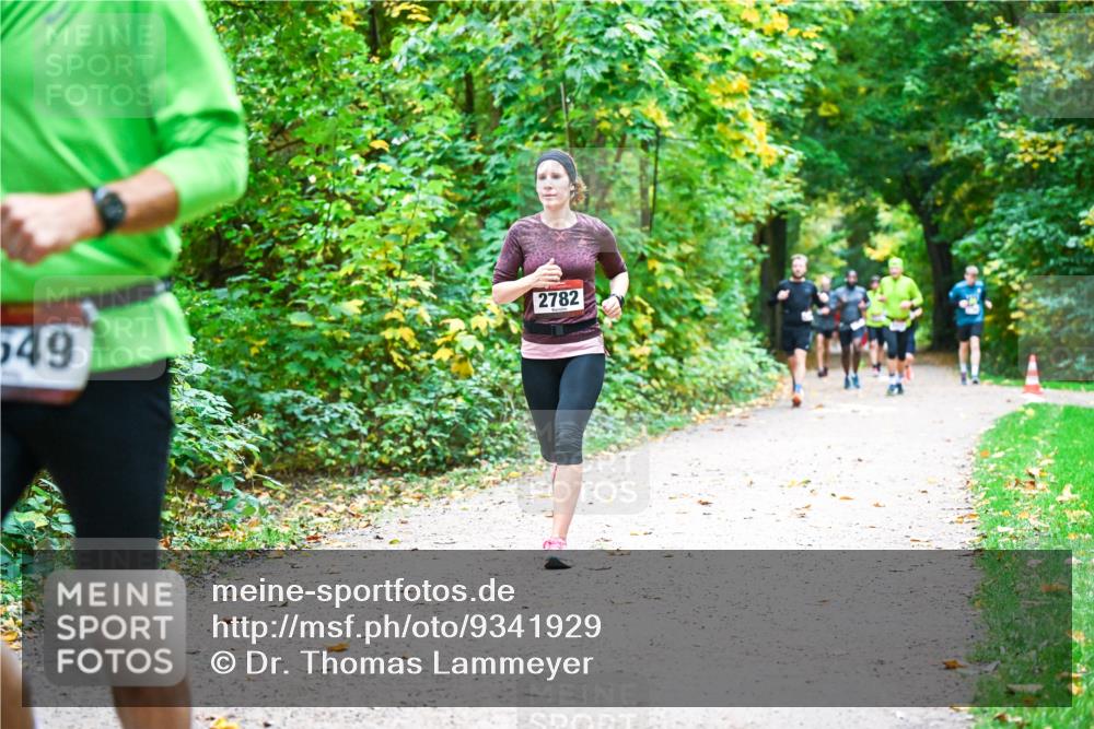 12.10.2025 - Bramfelder Halbmarathon 2025 Dr. Thomas Lammeyer http://msf.ph/oto/9341929 12.10.2025 09:53:25 Laufen 549, 2782 meine-sportfotos.de