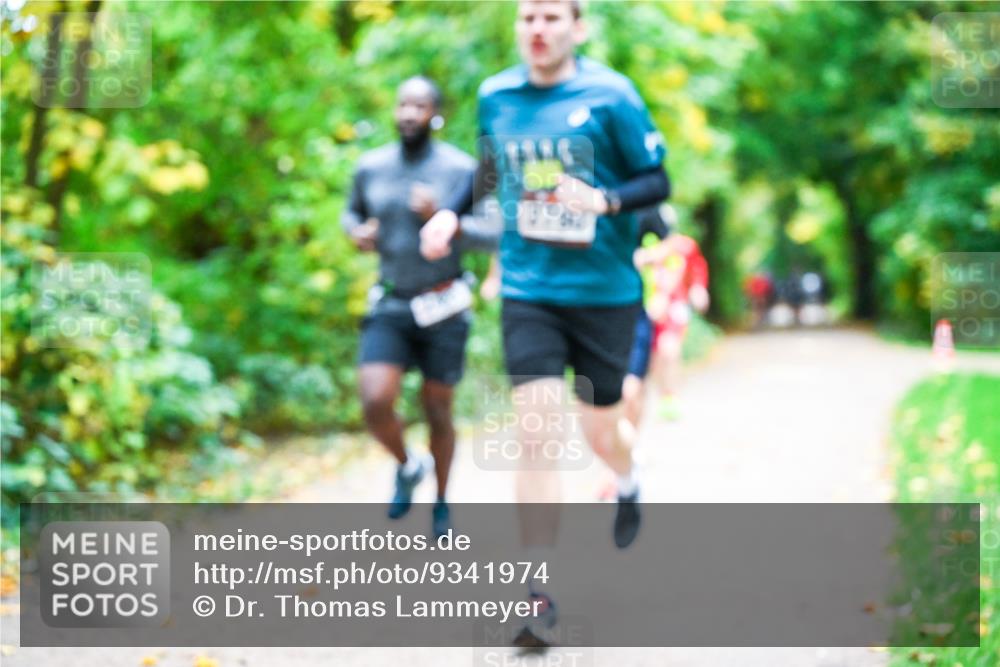 12.10.2025 - Bramfelder Halbmarathon 2025 Dr. Thomas Lammeyer http://msf.ph/oto/9341974 12.10.2025 09:53:34 Laufen  meine-sportfotos.de