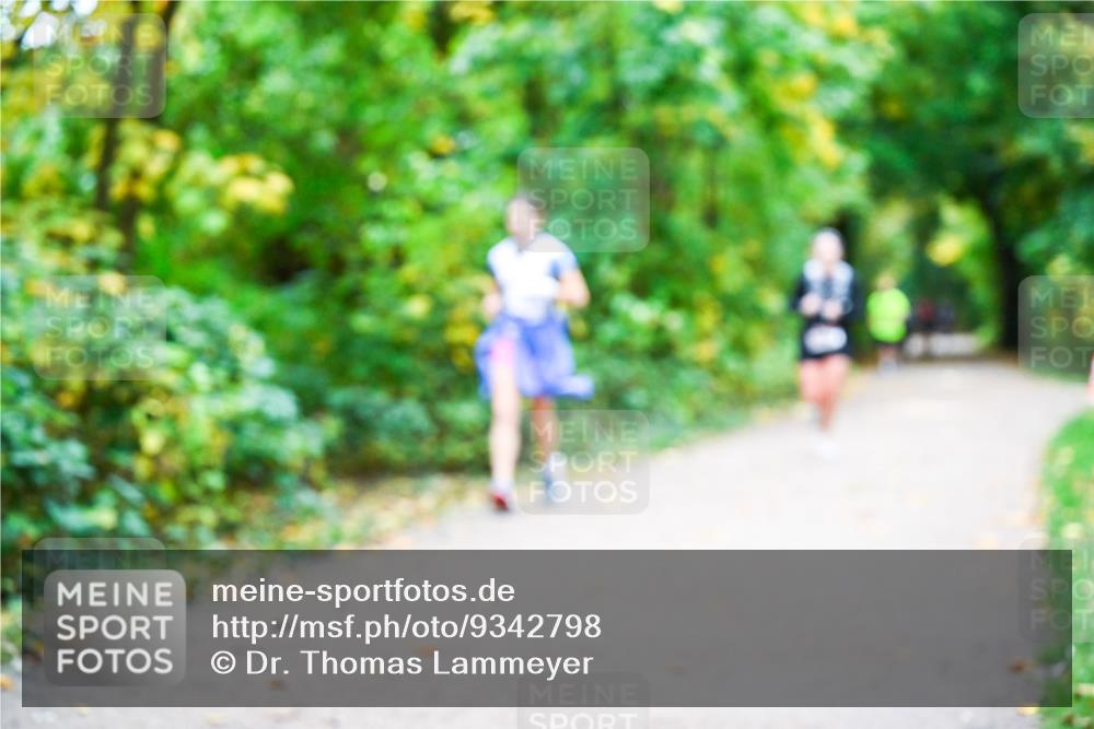 12.10.2025 - Bramfelder Halbmarathon 2025 Dr. Thomas Lammeyer http://msf.ph/oto/9342798 12.10.2025 09:56:00 Laufen  meine-sportfotos.de