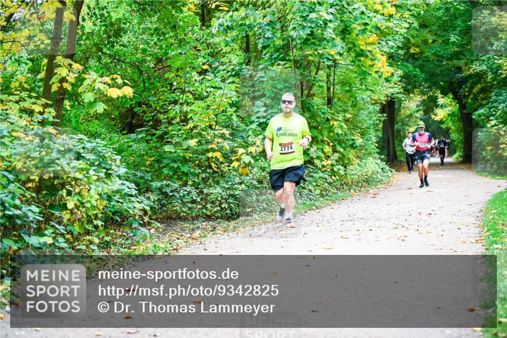 12.10.2025 - Bramfelder Halbmarathon 2025 Dr. Thomas Lammeyer http://msf.ph/oto/9342825 12.10.2025 09:56:10 Laufen 2774, 2839 meine-sportfotos.de