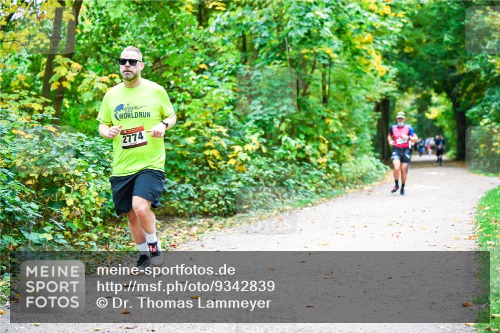 12.10.2025 - Bramfelder Halbmarathon 2025 Dr. Thomas Lammeyer http://msf.ph/oto/9342839 12.10.2025 09:56:12 Laufen 2774 meine-sportfotos.de