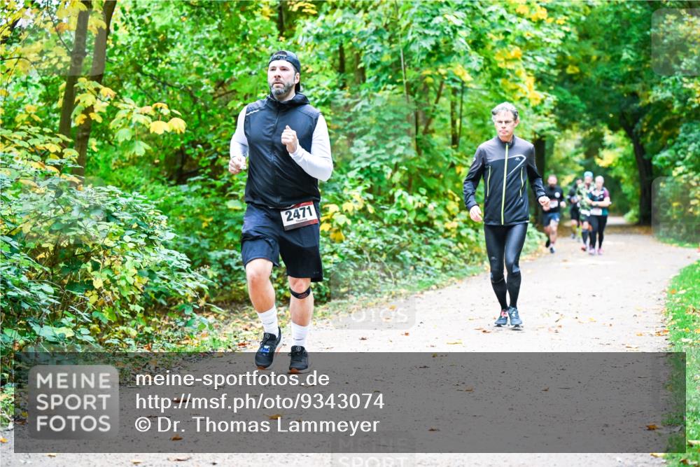 12.10.2025 - Bramfelder Halbmarathon 2025 Dr. Thomas Lammeyer http://msf.ph/oto/9343074 12.10.2025 09:57:08 Laufen 2471 meine-sportfotos.de