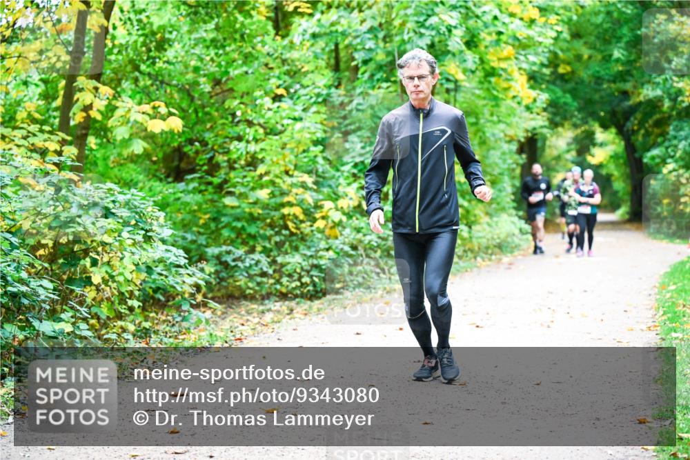 12.10.2025 - Bramfelder Halbmarathon 2025 Dr. Thomas Lammeyer http://msf.ph/oto/9343080 12.10.2025 09:57:09 Laufen  meine-sportfotos.de