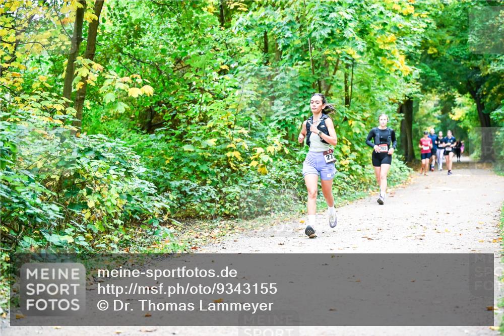 12.10.2025 - Bramfelder Halbmarathon 2025 Dr. Thomas Lammeyer http://msf.ph/oto/9343155 12.10.2025 09:57:27 Laufen 279, 785 meine-sportfotos.de