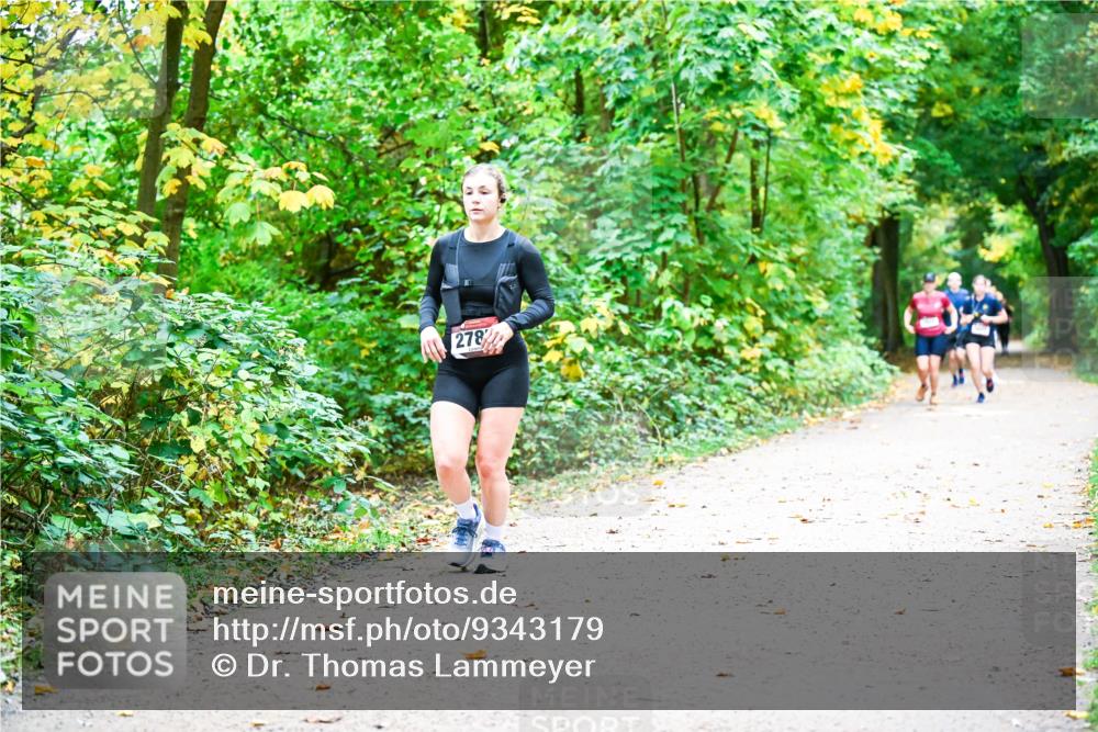 12.10.2025 - Bramfelder Halbmarathon 2025 Dr. Thomas Lammeyer http://msf.ph/oto/9343179 12.10.2025 09:57:31 Laufen 278 meine-sportfotos.de