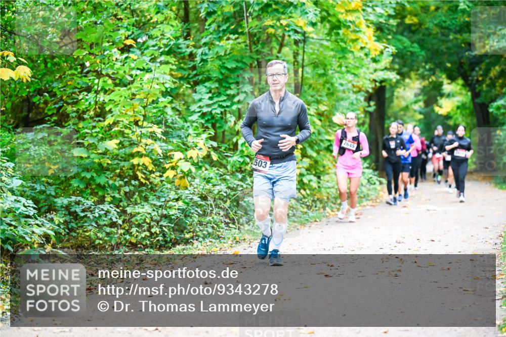 12.10.2025 - Bramfelder Halbmarathon 2025 Dr. Thomas Lammeyer http://msf.ph/oto/9343278 12.10.2025 09:57:59 Laufen 503, 2645 meine-sportfotos.de