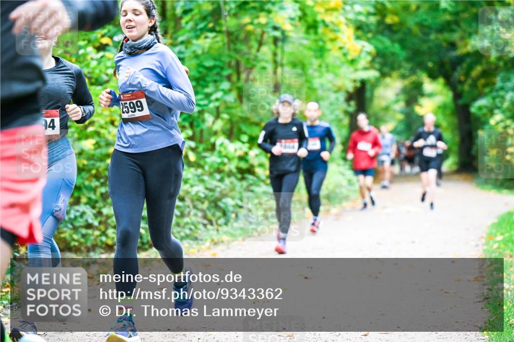 12.10.2025 - Bramfelder Halbmarathon 2025 Dr. Thomas Lammeyer http://msf.ph/oto/9343362 12.10.2025 09:58:13 Laufen 51313, 94, 2599 meine-sportfotos.de