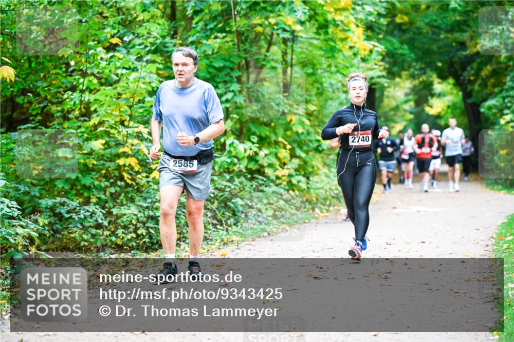 12.10.2025 - Bramfelder Halbmarathon 2025 Dr. Thomas Lammeyer http://msf.ph/oto/9343425 12.10.2025 09:58:24 Laufen 2, 740, 2585 meine-sportfotos.de