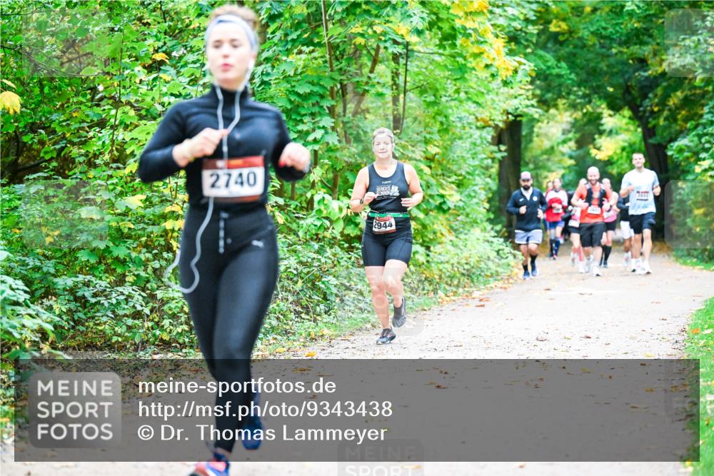 12.10.2025 - Bramfelder Halbmarathon 2025 Dr. Thomas Lammeyer http://msf.ph/oto/9343438 12.10.2025 09:58:26 Laufen 2740, 2944 meine-sportfotos.de