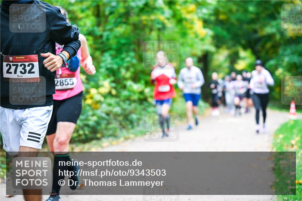 12.10.2025 - Bramfelder Halbmarathon 2025 Dr. Thomas Lammeyer http://msf.ph/oto/9343503 12.10.2025 09:58:37 Laufen 34, 2732, 2855 meine-sportfotos.de