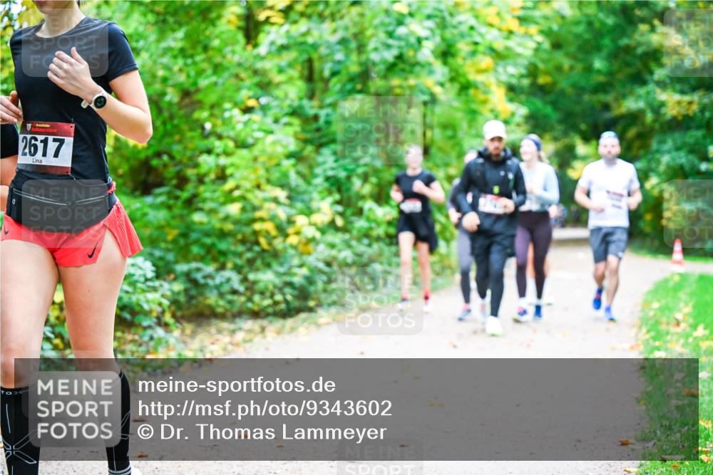 12.10.2025 - Bramfelder Halbmarathon 2025 Dr. Thomas Lammeyer http://msf.ph/oto/9343602 12.10.2025 09:58:56 Laufen 2617 meine-sportfotos.de