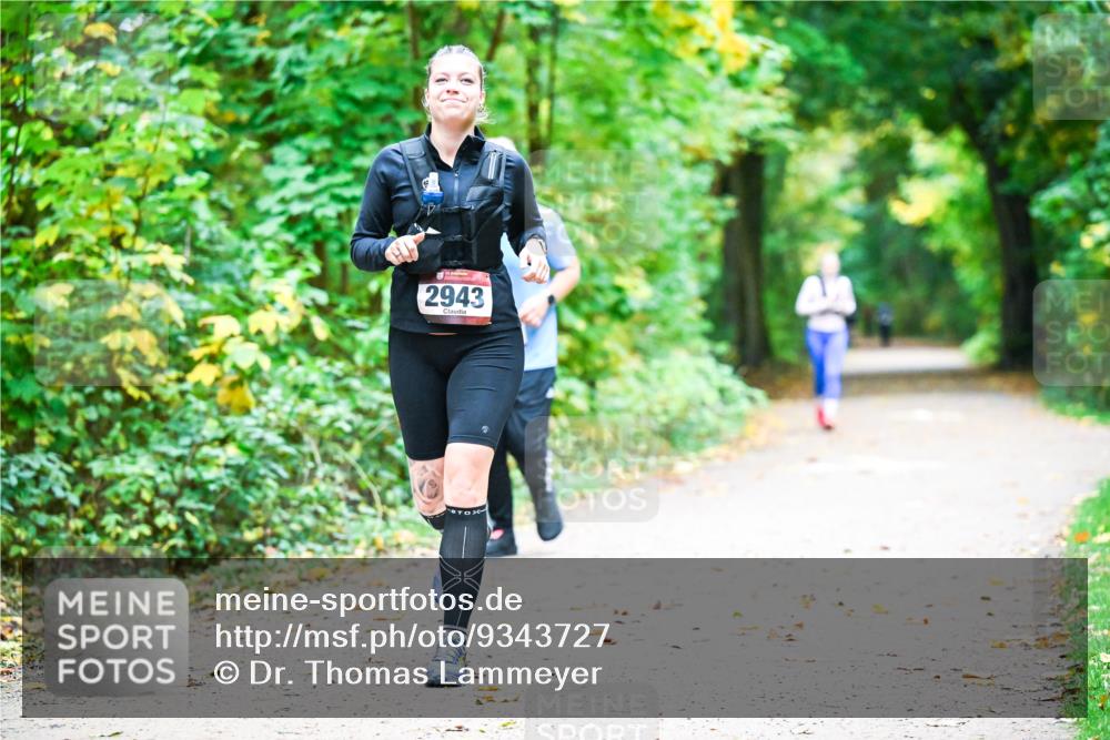 12.10.2025 - Bramfelder Halbmarathon 2025 Dr. Thomas Lammeyer http://msf.ph/oto/9343727 12.10.2025 09:59:35 Laufen 2943 meine-sportfotos.de