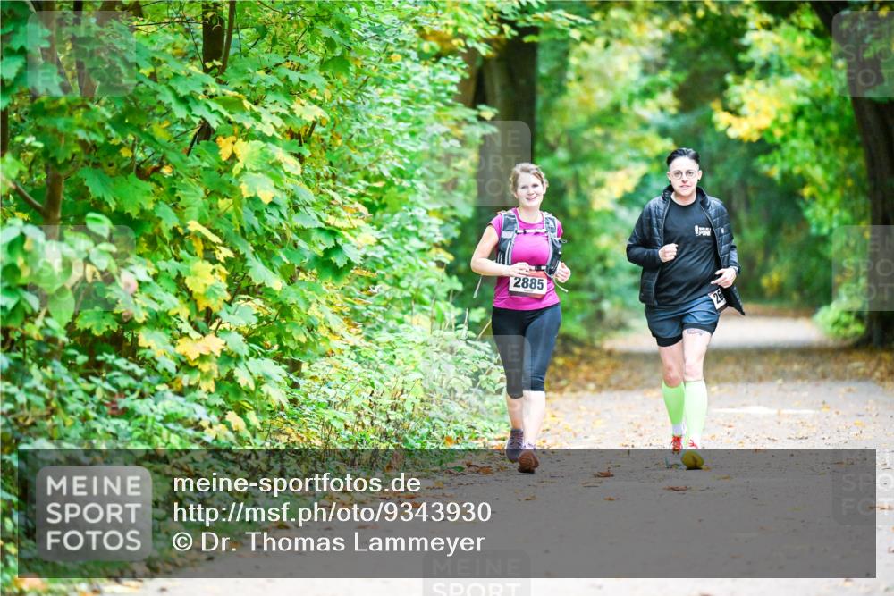 12.10.2025 - Bramfelder Halbmarathon 2025 Dr. Thomas Lammeyer http://msf.ph/oto/9343930 12.10.2025 10:01:40 Laufen 2885, 20 meine-sportfotos.de