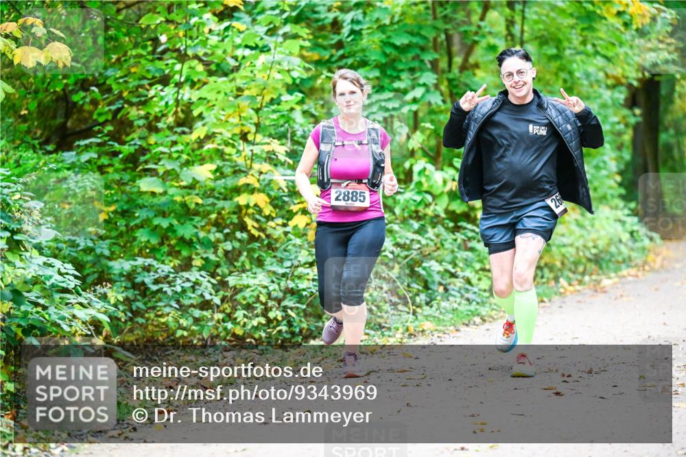 12.10.2025 - Bramfelder Halbmarathon 2025 Dr. Thomas Lammeyer http://msf.ph/oto/9343969 12.10.2025 10:01:46 Laufen 2885, 26 meine-sportfotos.de
