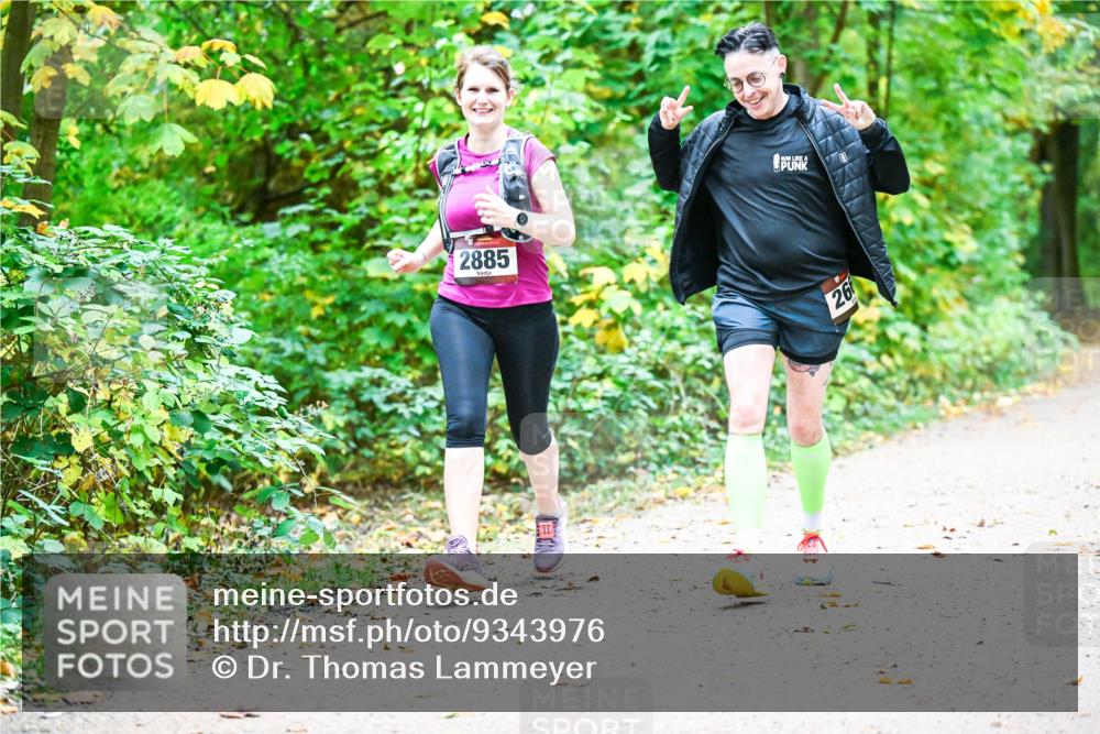 12.10.2025 - Bramfelder Halbmarathon 2025 Dr. Thomas Lammeyer http://msf.ph/oto/9343976 12.10.2025 10:01:47 Laufen 2885, 26 meine-sportfotos.de