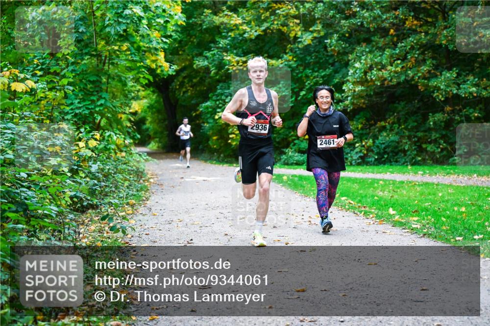 12.10.2025 - Bramfelder Halbmarathon 2025 Dr. Thomas Lammeyer http://msf.ph/oto/9344061 12.10.2025 10:03:09 Laufen 2936, 2461 meine-sportfotos.de