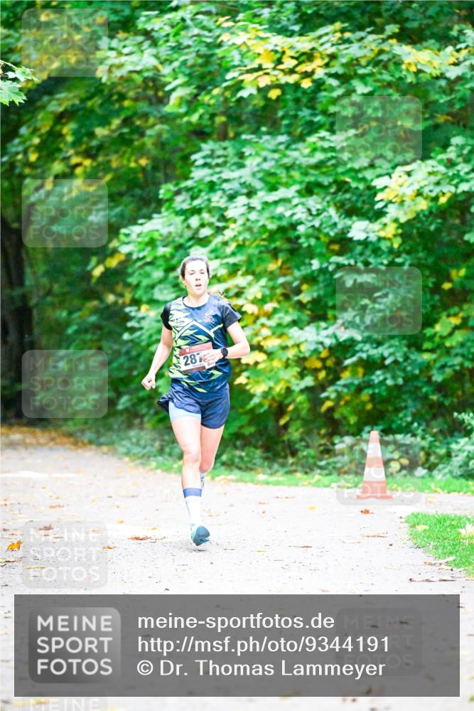 12.10.2025 - Bramfelder Halbmarathon 2025 Dr. Thomas Lammeyer http://msf.ph/oto/9344191 12.10.2025 10:06:30 Laufen 287 meine-sportfotos.de