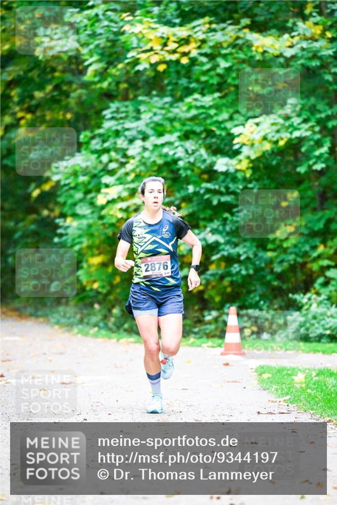 12.10.2025 - Bramfelder Halbmarathon 2025 Dr. Thomas Lammeyer http://msf.ph/oto/9344197 12.10.2025 10:06:31 Laufen 2876 meine-sportfotos.de