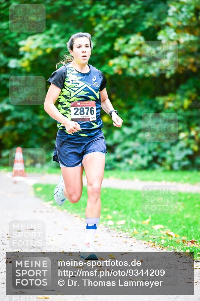 12.10.2025 - Bramfelder Halbmarathon 2025 Dr. Thomas Lammeyer http://msf.ph/oto/9344209 12.10.2025 10:06:33 Laufen 34, 2876, 44 meine-sportfotos.de