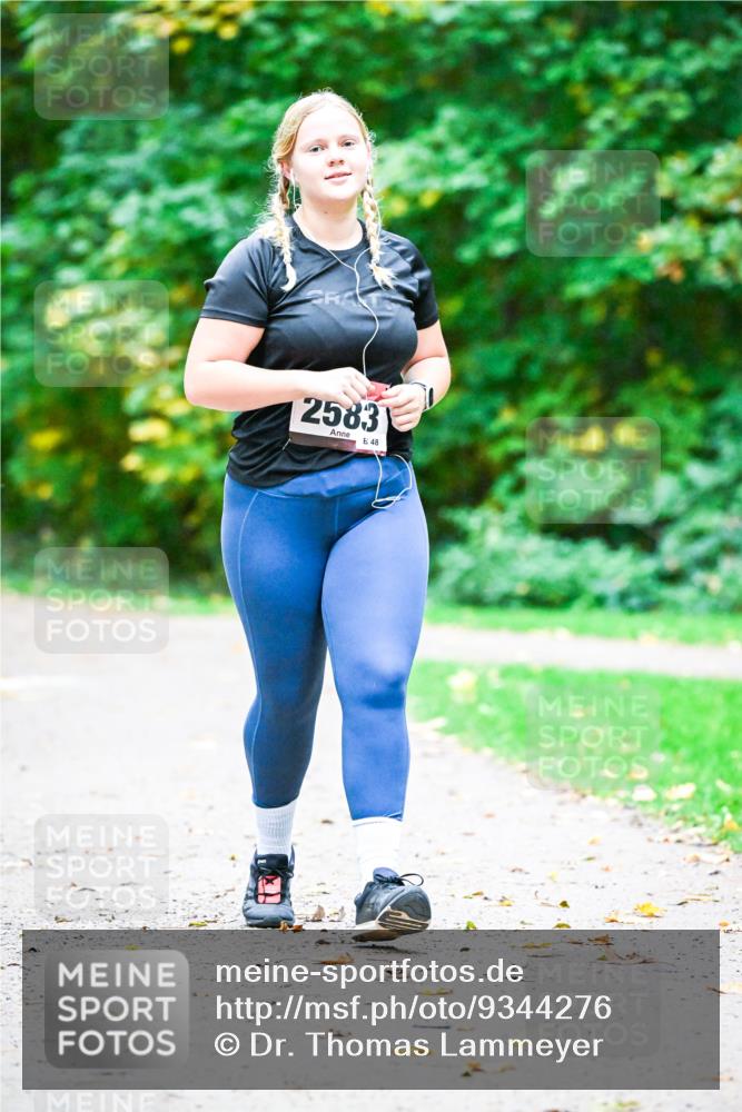 12.10.2025 - Bramfelder Halbmarathon 2025 Dr. Thomas Lammeyer http://msf.ph/oto/9344276 12.10.2025 10:07:24 Laufen 2583, 48 meine-sportfotos.de